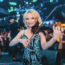 Show na skrzypcach elektrycznych - Jedyne w Polsce - wyjątkowa atrakcja na wesele - muzyka, taniec - szeroki repertuar