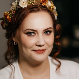 Agnieszka Sinka – Makijaż ślubny, pakiety z fryzurą