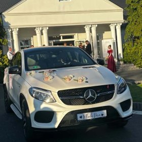 Ekskluzywny, luksusowy Mercedes do ślubu 